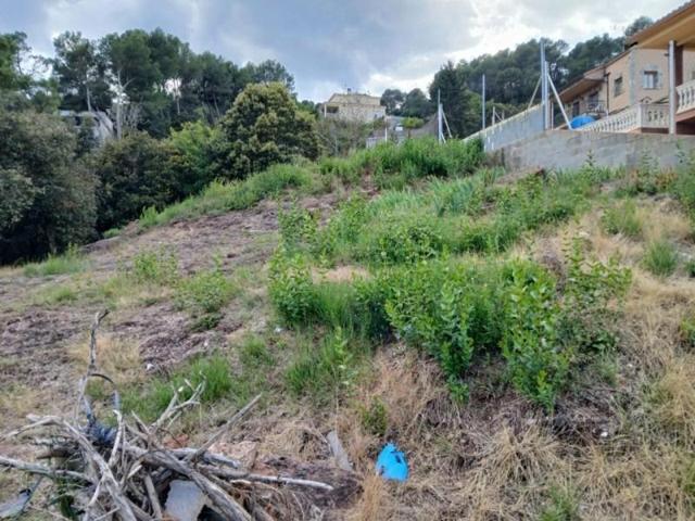 Terreno en venta en Sant Llorenç Savall, Les Marines photo 0