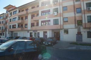 Local comercial en venta en Plasencia, Miralvalle-Av. Virgen del Puerto-La DATA photo 0