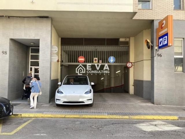 Garaje en venta en Villarreal photo 0