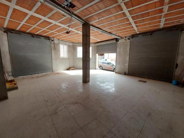 Local comercial en venta en Vilanova del Camí, Barri Santa Llúcia photo 0