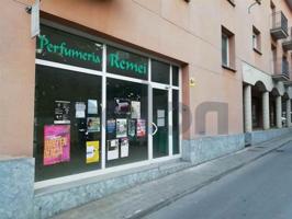 Local comercial en venta en Campdevànol, Ripollès photo 0