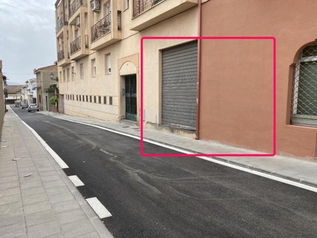 Local comercial en venta en Padul, Centrico photo 0