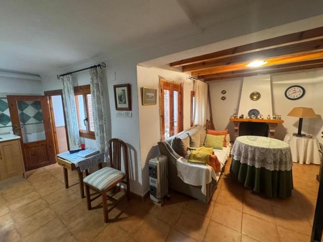 Casa en venta en Cortes y Graena, La Peza photo 0