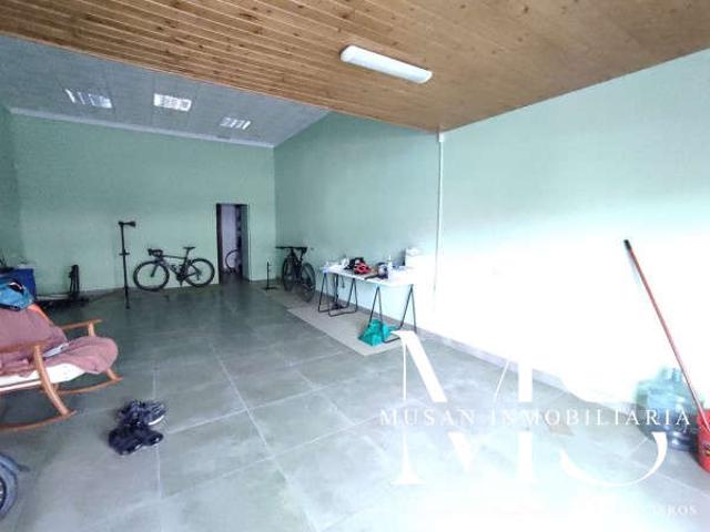 Local comercial en venta en Viator, Cerro Santiago photo 0