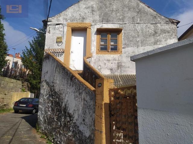 Casa en venta en Vigo photo 0