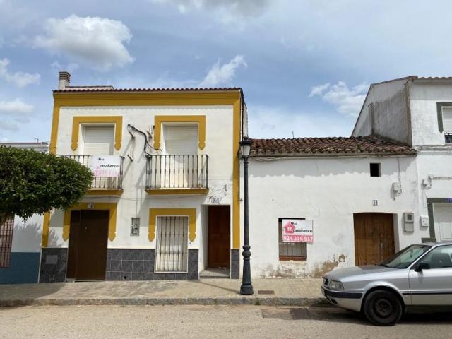 Casas de pueblo en venta en Bienvenida photo 0