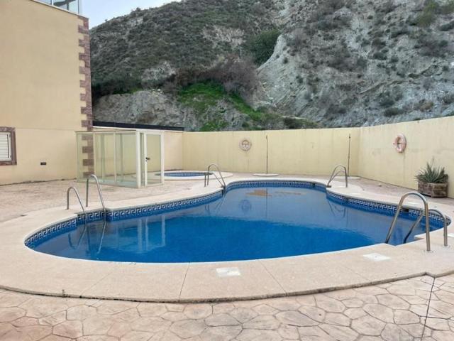 Adosada en venta en Zurgena photo 0