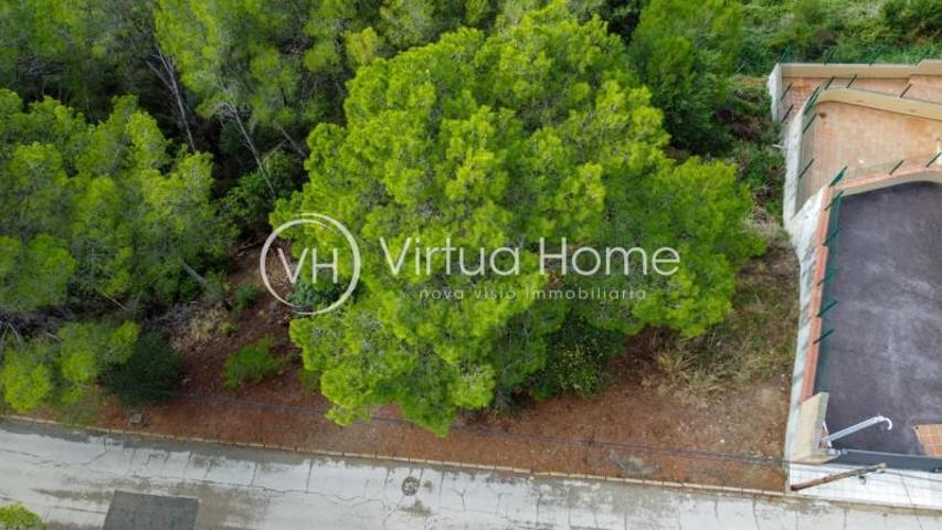 Terreno en venta en Santa Susanna, Vall photo 0