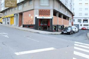 Local comercial en venta en Carballo, San martiño photo 0
