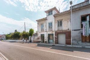 Casas de pueblo en venta en Soto del Barco, Costa verde photo 0