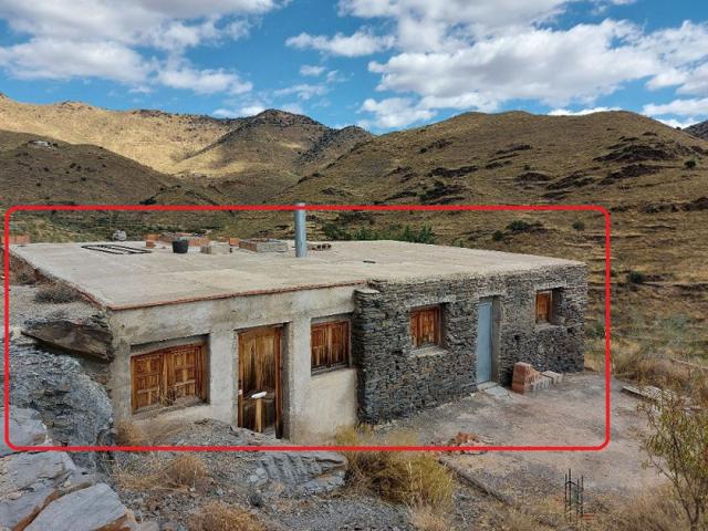 Casa con terreno en venta en Señés, Senes photo 0