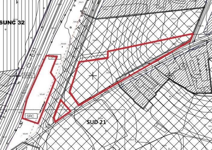 Terreno en venta en Ponferrada, San andres de montejos photo 0