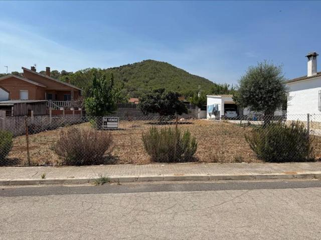 Terreno en venta en Albinyana, Urbanizacion la papiola photo 0