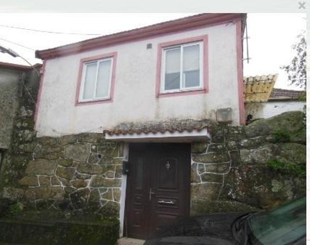 Adosada en venta en Peroxa, Peares, 32449 photo 0