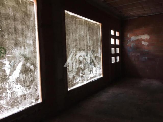 Local comercial en venta en Manzanares, Paseo de la Estacion photo 0