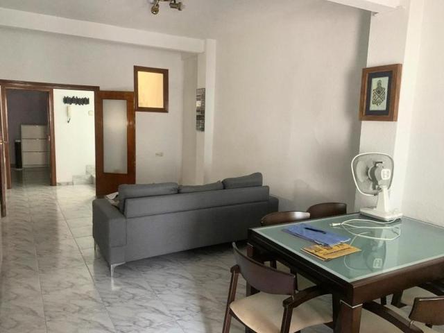 Local comercial en venta en Plasencia, Centro photo 0