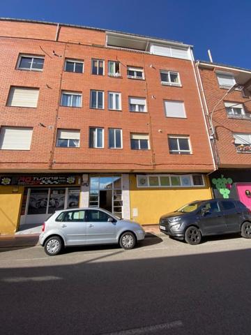 Piso en venta en Cacabelos, * SOLO CACABELOS photo 0