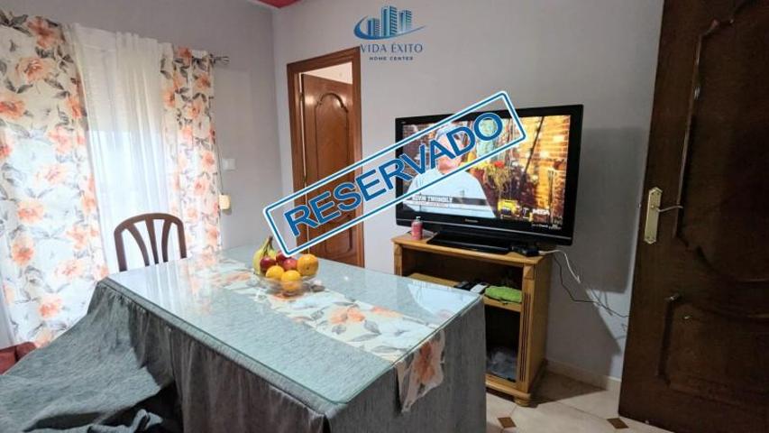 Apartamento en venta en Jaén, La Glorieta photo 0