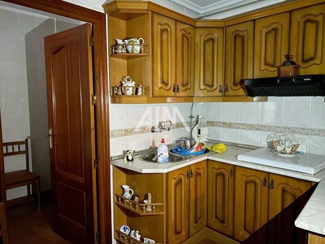 Casa en venta en Manzanares, Centro photo 0