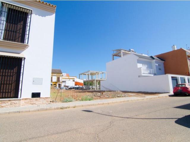 Terreno en venta en Brenes photo 0