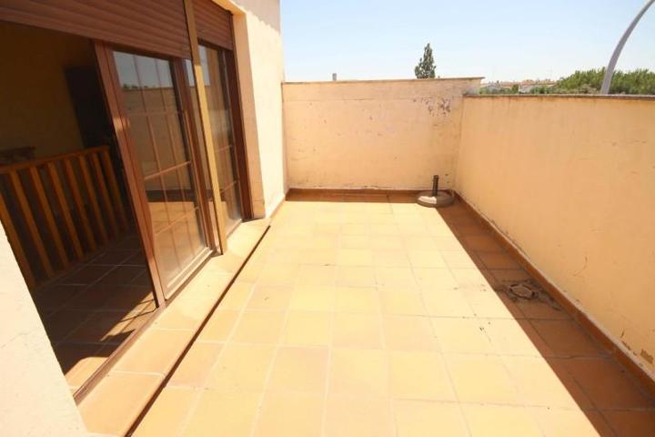Duplex en venta en Montijo, PUERTA DEL SOL photo 0