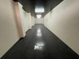 Local comercial en venta en Cieza, Gran Via photo 0