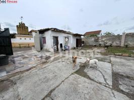 Chalet en venta en Carmona, Torrepalma photo 0