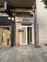 Local comercial en venta en Vigo, Corte Inglés photo 0