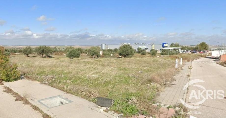 Terreno en venta en Olías del Rey, Calle S-34 Numero 1, 45280 photo 0