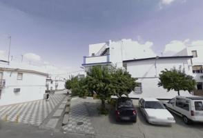 Casa en venta en Cantillana, Andalucia photo 0