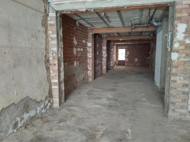 Local comercial en venta en La Roda, Cristo photo 0