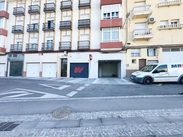 Local comercial en venta en Loja, CENTRO photo 0