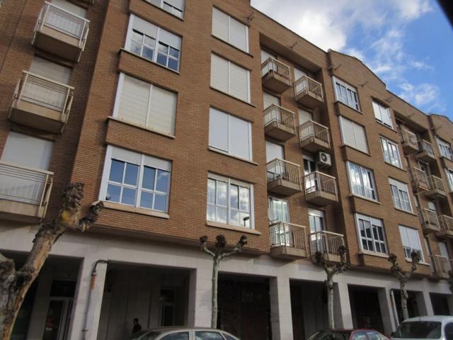 Local comercial en venta en Logroño, Club Deportivo photo 0