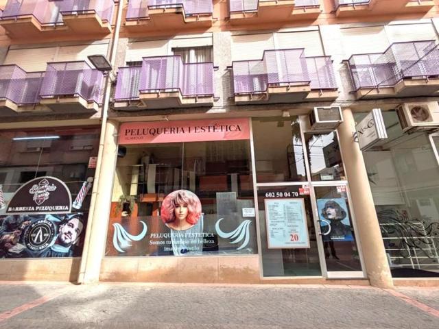 Local comercial en venta en Amposta, Centro photo 0