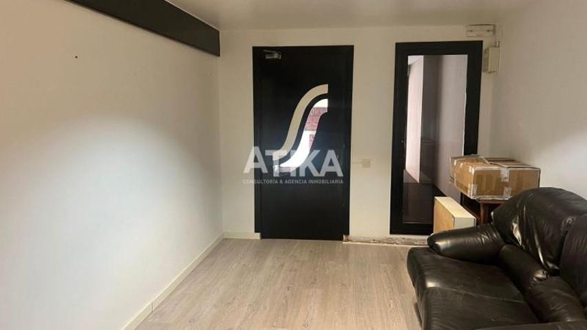 Local comercial en venta en Ontinyent, Centro photo 0