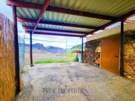 Casa con terreno en venta en San Bartolomé de Tirajana, San Bartolome de Tirajana photo 0