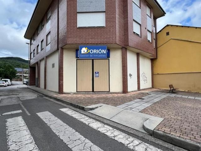 Local comercial en venta en Ponferrada, Puente boeza photo 0