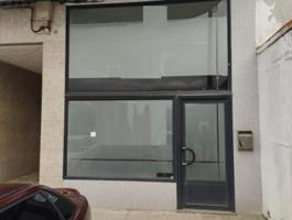 Local comercial en venta en Vilagarcía de Arousa, Vilaxoan photo 0