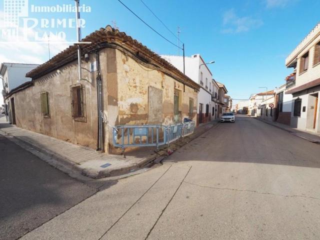 Casa en venta en Tomelloso, San Roque photo 0