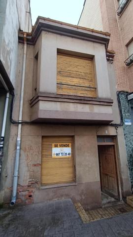 Casa en venta en Valverde de la Virgen, La Virgen del Camino photo 0