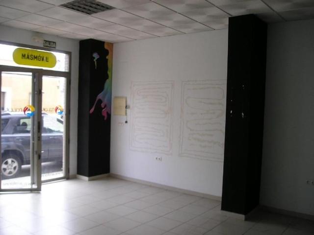 Local comercial en venta en Zafra, Zafra photo 0
