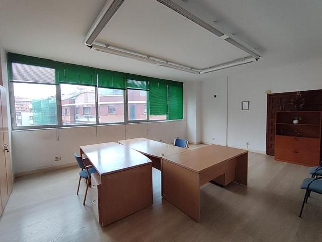Oficina en venta en Bilbao, Ametzola photo 0