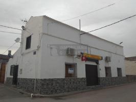 Local comercial en venta en Los Hinojosos photo 0