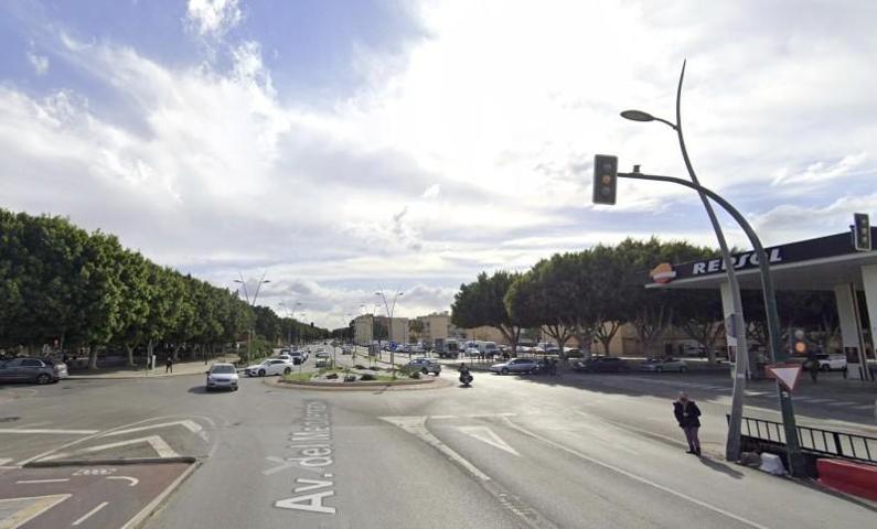 Piso en venta en Almería, 500 viviendas photo 0