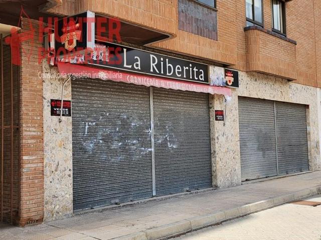 Local comercial en venta en Aranda de Duero photo 0