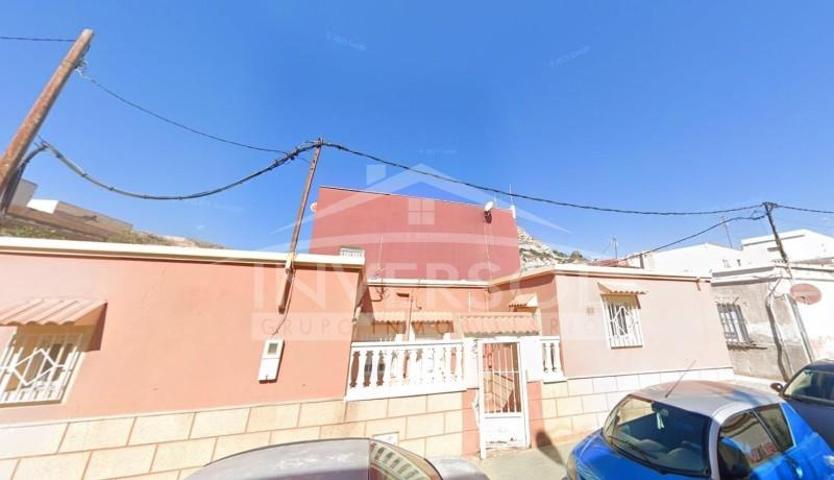 Casa en venta en Almería, Pescaderia photo 0