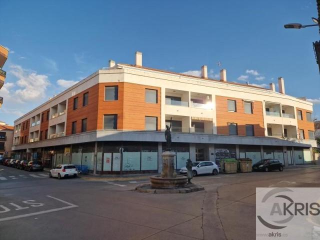 Local comercial en venta en Mora, Calle Toledo, 45400 photo 0