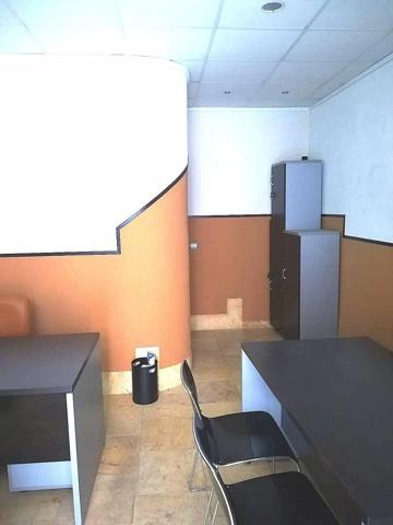 Local comercial en venta en Córdoba, Centro photo 0