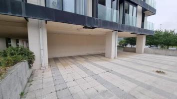 Local comercial en venta en Santa Cruz de Bezana photo 0