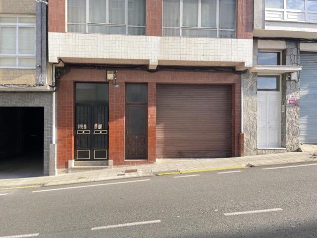 Local comercial en venta en Betanzos, Rúa Mandeo, 15319 photo 0